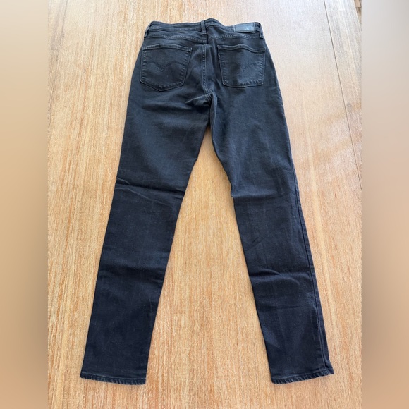 Levi’s 721 high rise skinny jeans - Picture 3 of 4